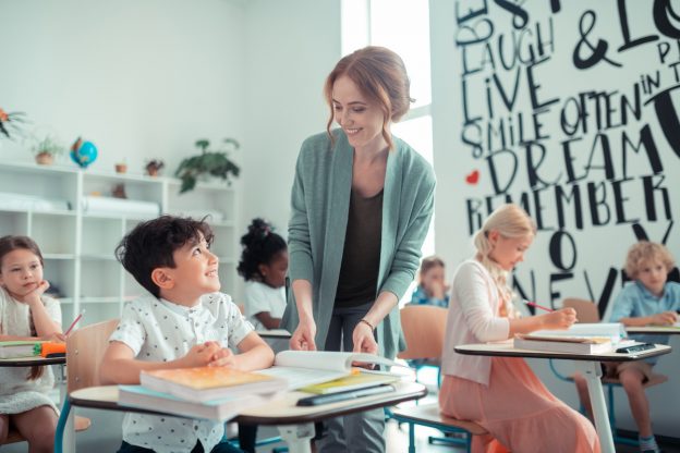 Five Things To Consider When Choosing A Montessori School In Your Area